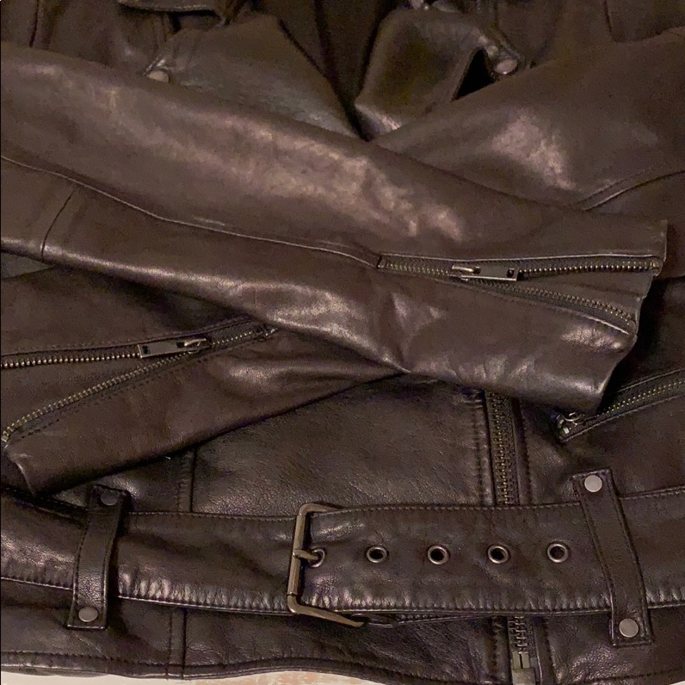 Banana Republic Leather Jacket - Picture 6 of 7